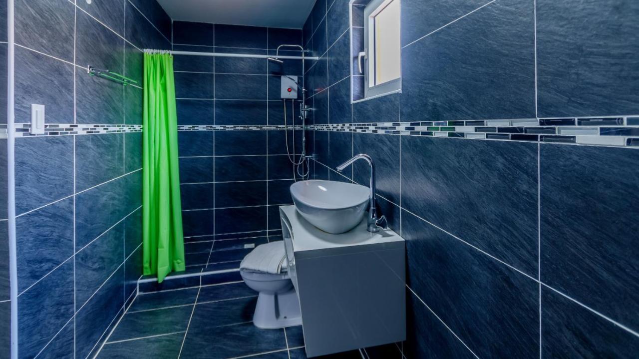 Omira Apartment Suites 威廉斯塔德 外观 照片