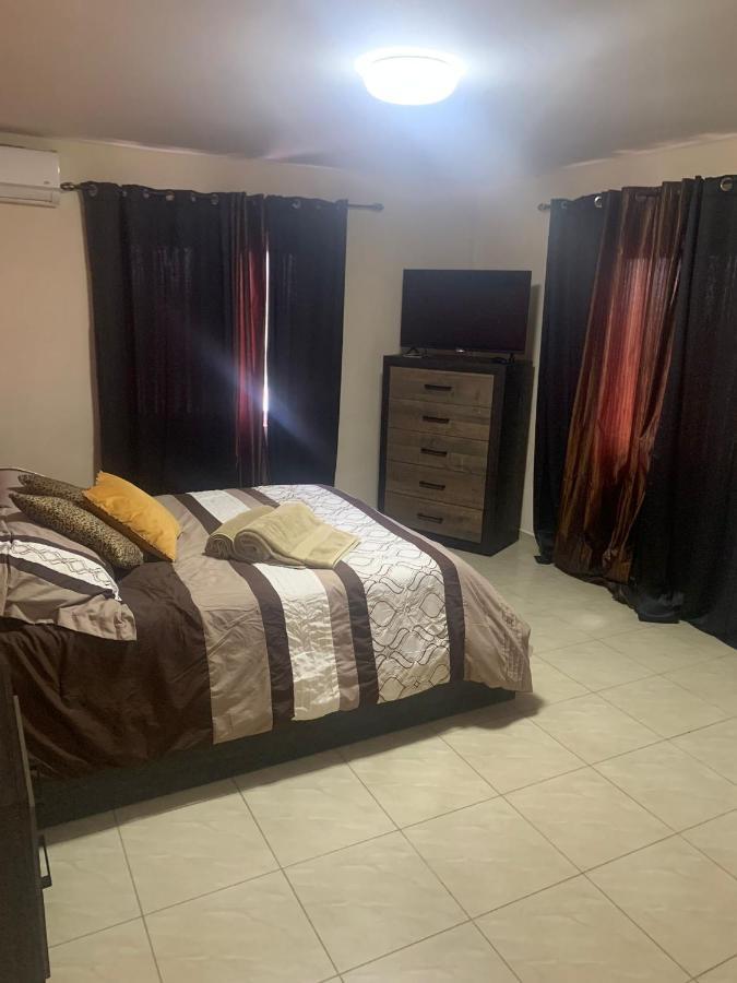 Omira Apartment Suites 威廉斯塔德 外观 照片