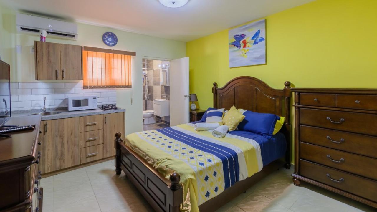 Omira Apartment Suites 威廉斯塔德 外观 照片