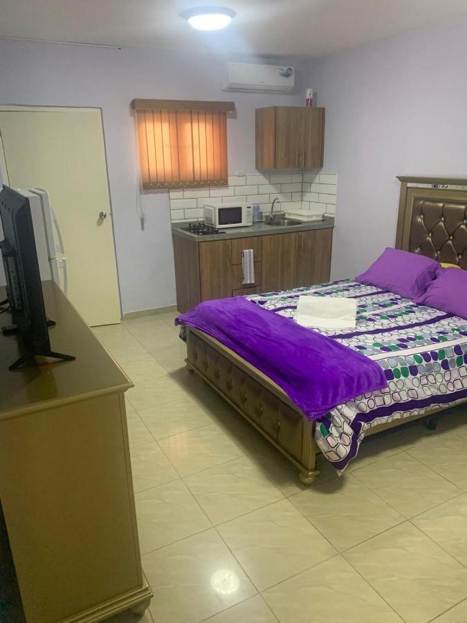 Omira Apartment Suites 威廉斯塔德 外观 照片