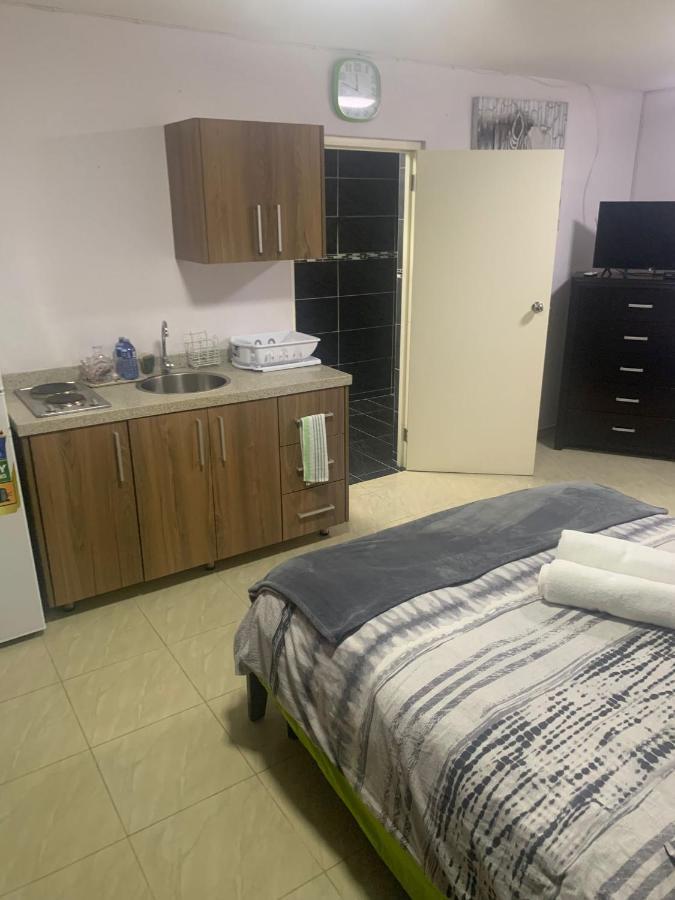 Omira Apartment Suites 威廉斯塔德 外观 照片